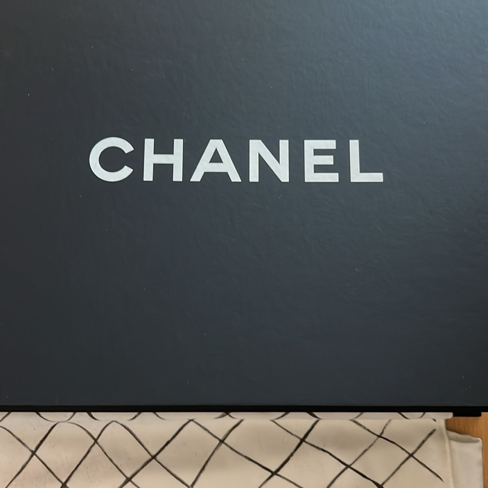 Maxi caviar chanel bag - Picture 12 of 14